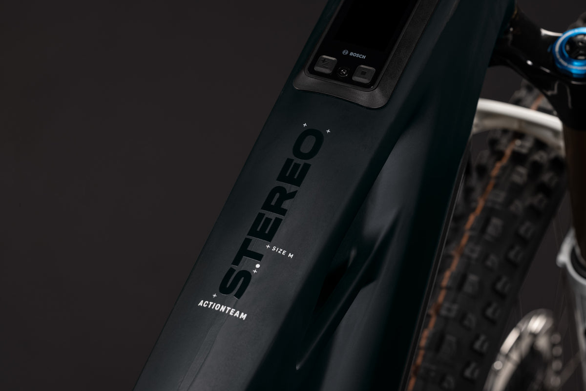 Cube Stereo Hybrid ONE44 HPC AT 800 carbon´n´white (2027)