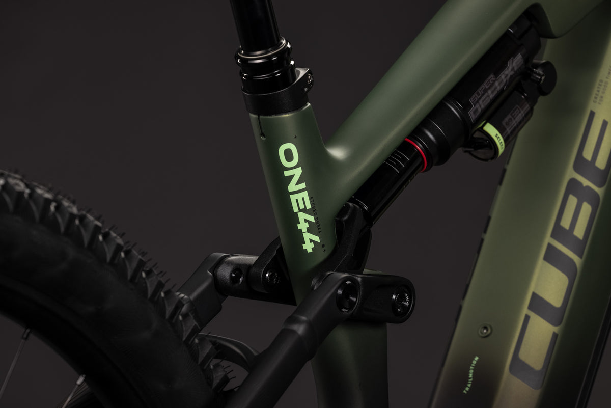 Cube Stereo Hybrid ONE44 HPC TM 800 reedgreen´n´gills (2027)