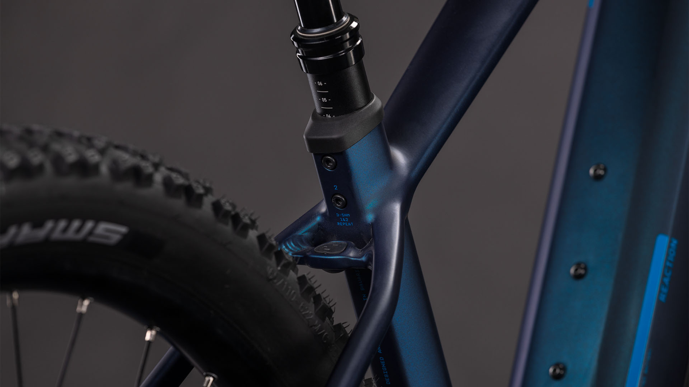 Cube Reaction Hybrid Pro 800 nebular´n´dazzle (2026)