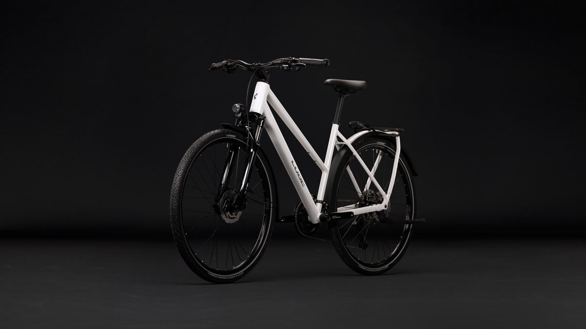 Cube Kathmandu Pro Trapez metallicwhite´n´chrome (2027)