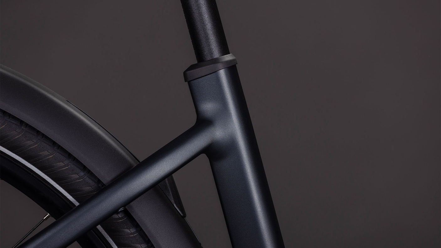 Cube Touring Hybrid ONE 600 Easy Entry coal´n´chrome (2026)