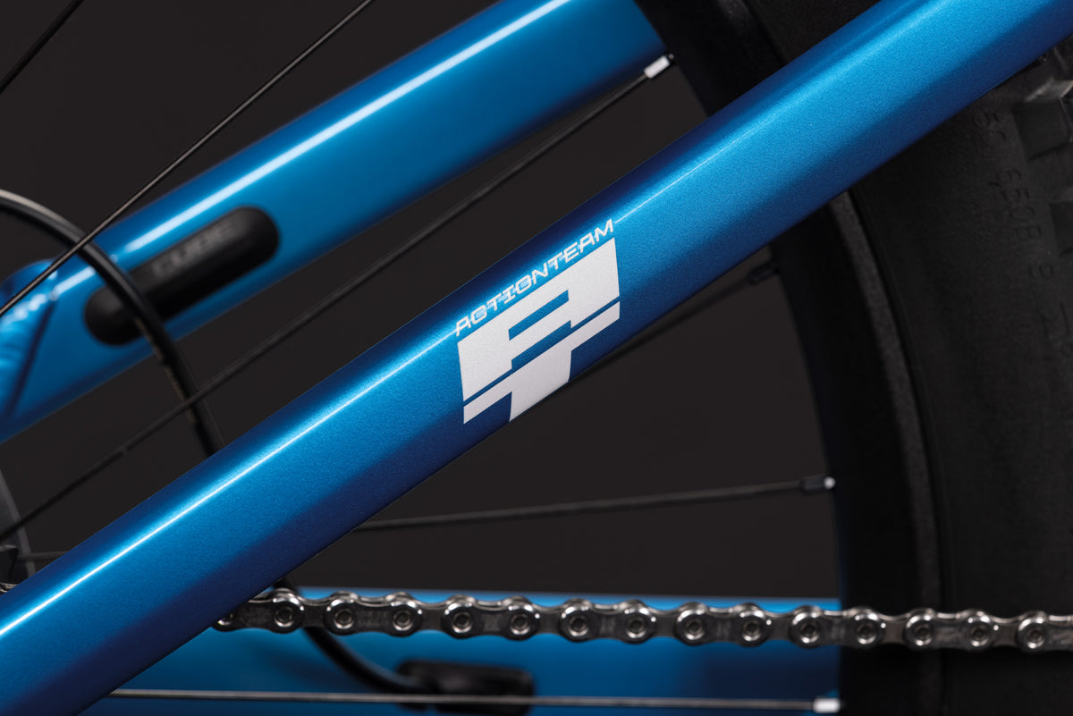 Cube Stereo Hybrid ONE44 HPC AT 800 actionteam (2027)