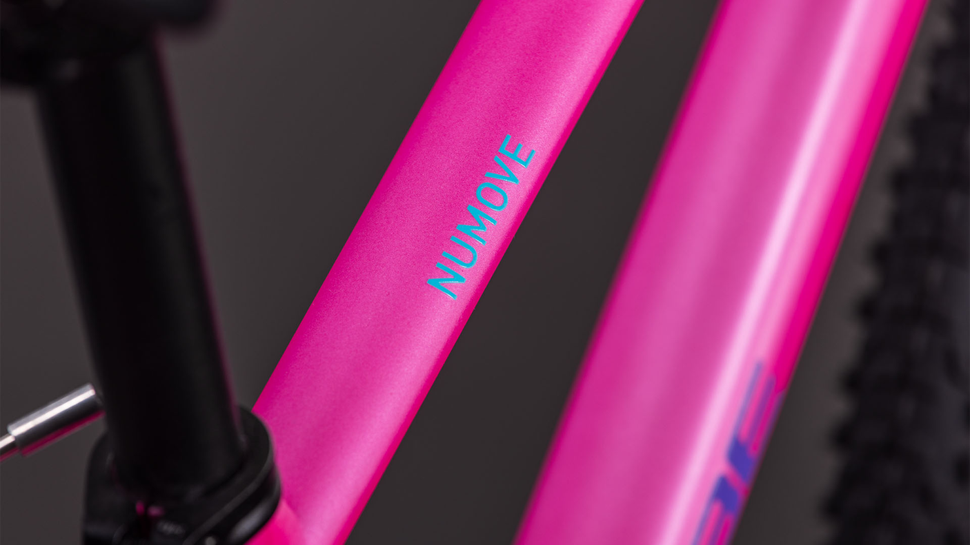 Cube Numove 180 fucsia´n´plum (2026)