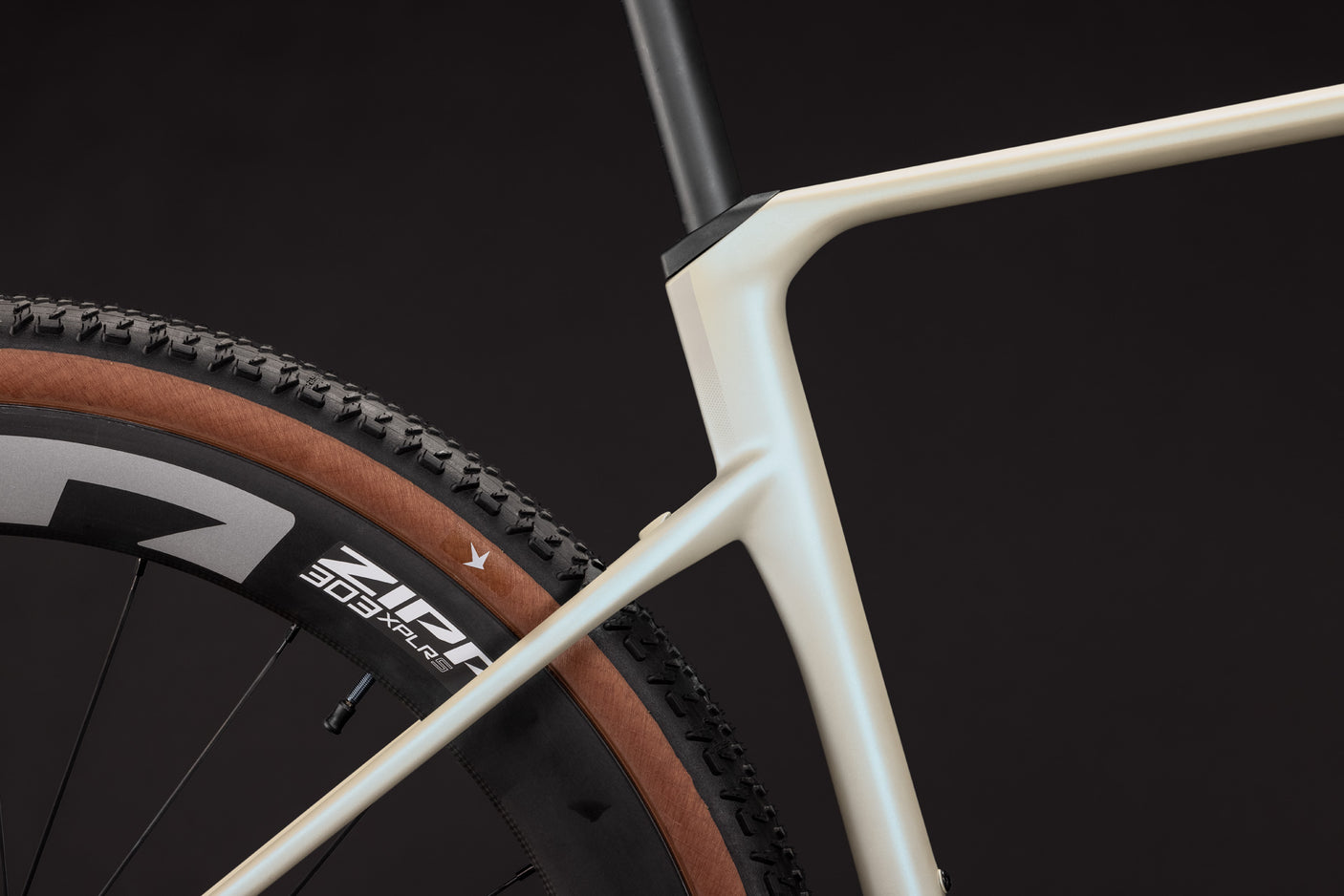 Cube Nuroad C:62 SLX glintsand´n´black (2027)
