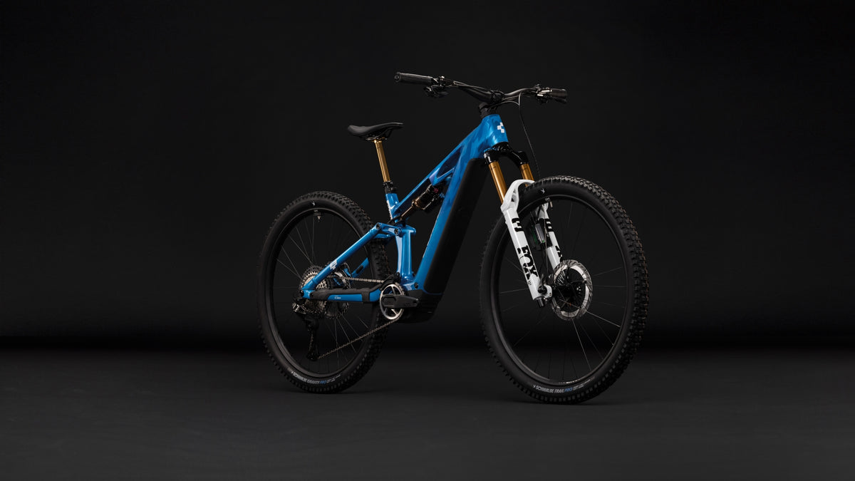 Cube Stereo Hybrid ONE44 HPC AT 800 actionteam (2027)