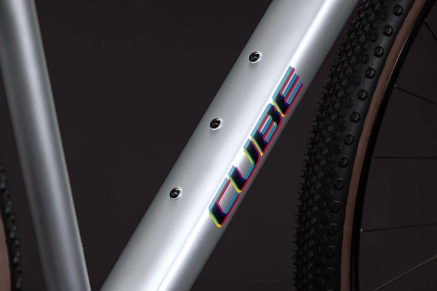 Cube Nuroad SLX spaceship´n´cmy (2027)