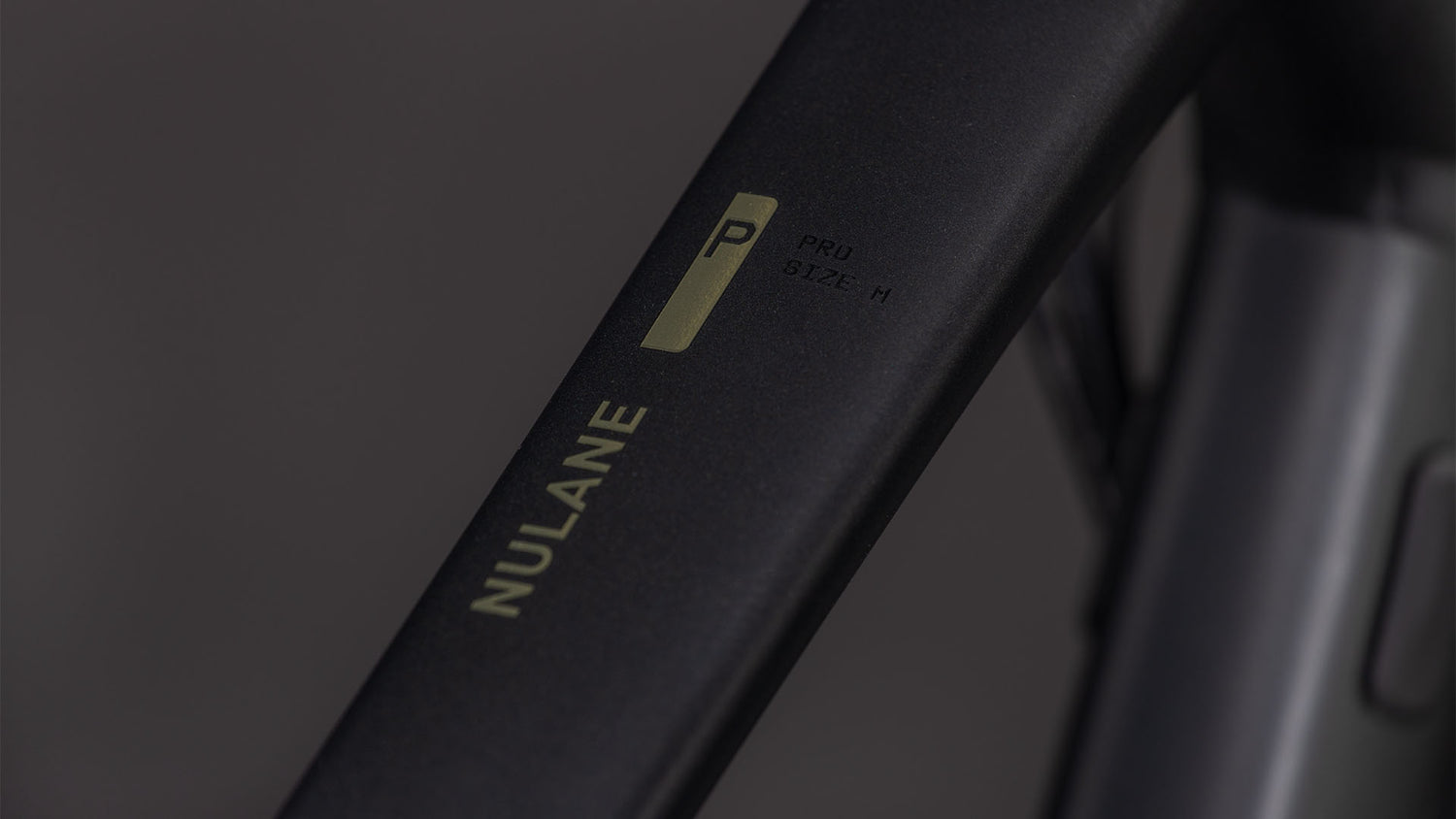 Cube Nulane Pro FE  grey´n´chrome (2026)