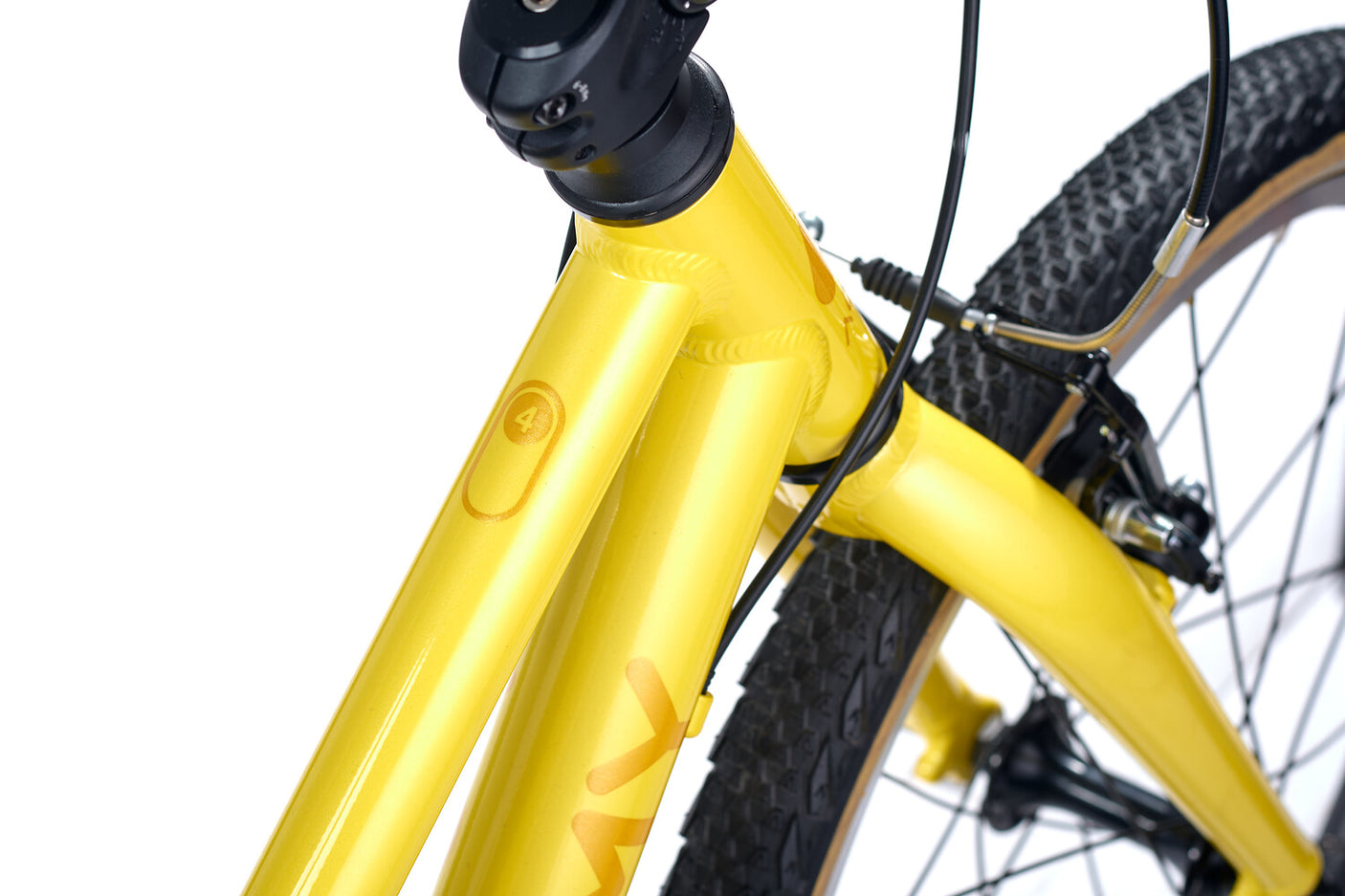 Academy GRADE 4 Yellow (2026)