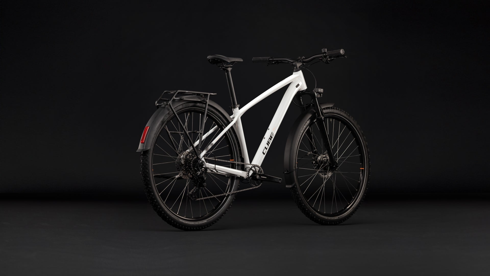 Cube Aim ONE FE  metallicwhite´n´black (2027)