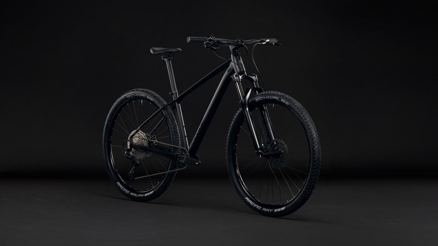 Cube Aim SLT  soot´n´black (2027)