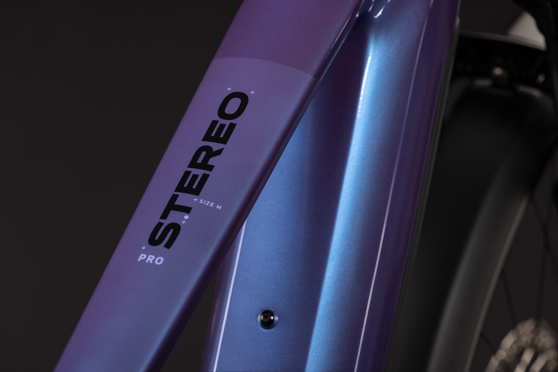 Cube Stereo Hybrid ONE44 Pro 800 FE  blueiris´n´purple (2027)