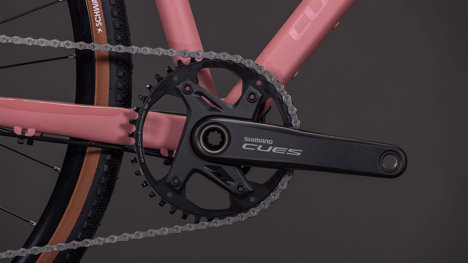 fahrrad.de bewertung abgeben Cube Nuroad ONE (2026) | Gravelbike | ruby´n´puce
