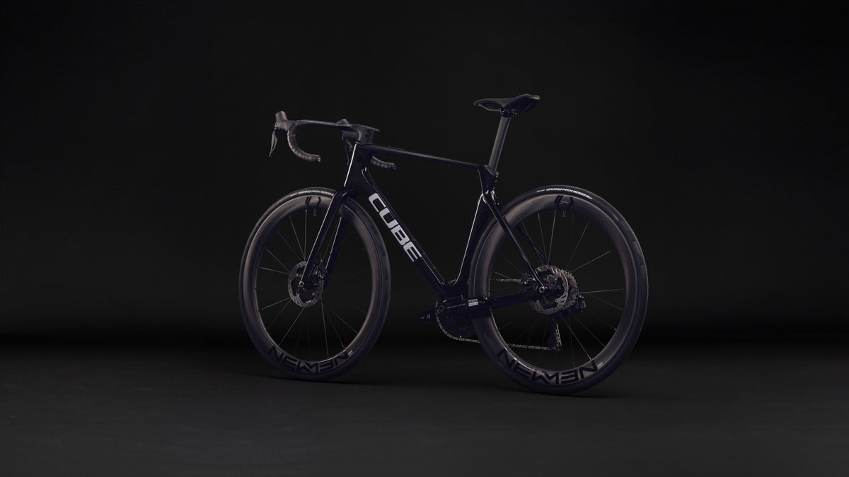 Cube Agree C:62 SLT  blackpearl´n´switchwhite (2027)