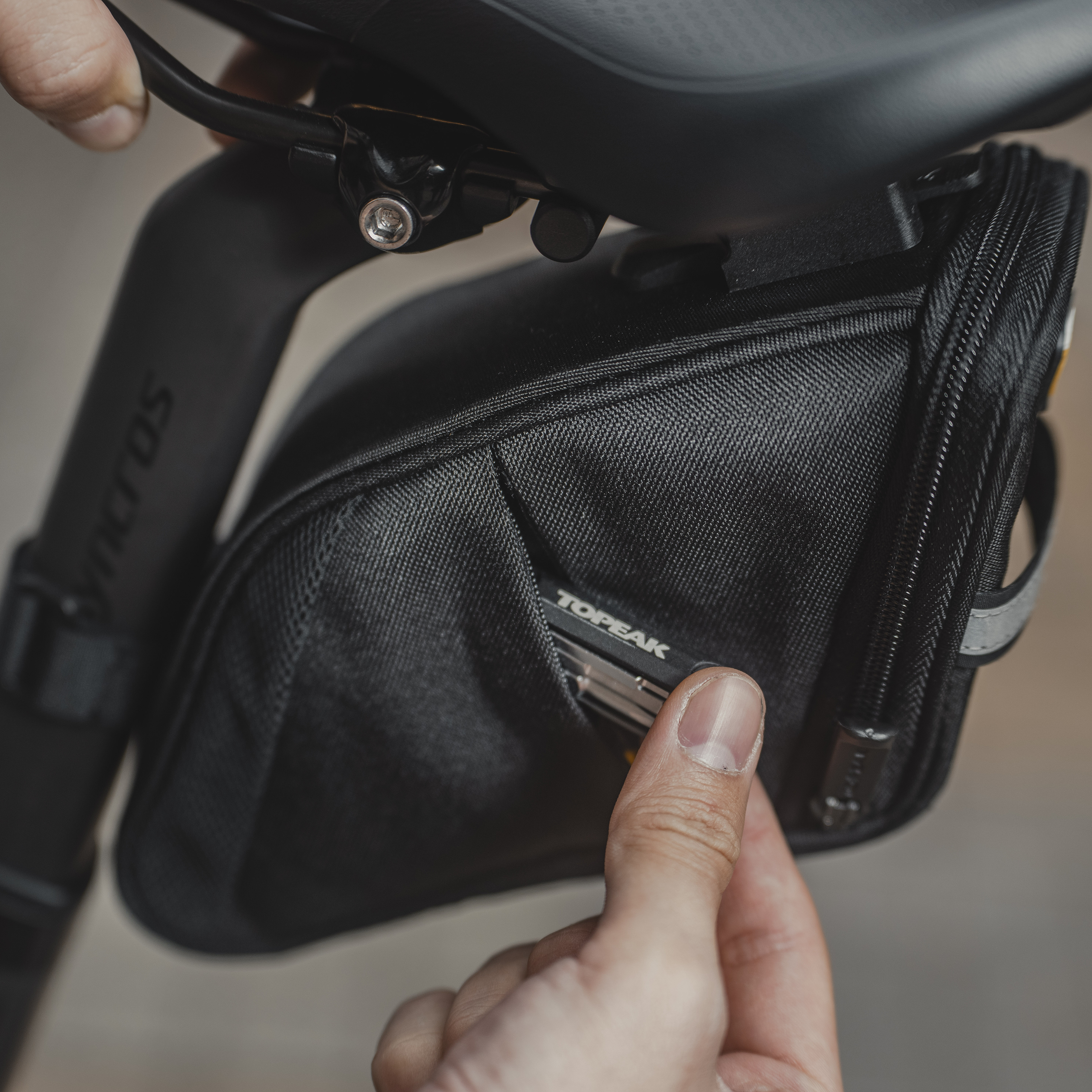 Topeak Aero Wedge Pack DX, Medium
