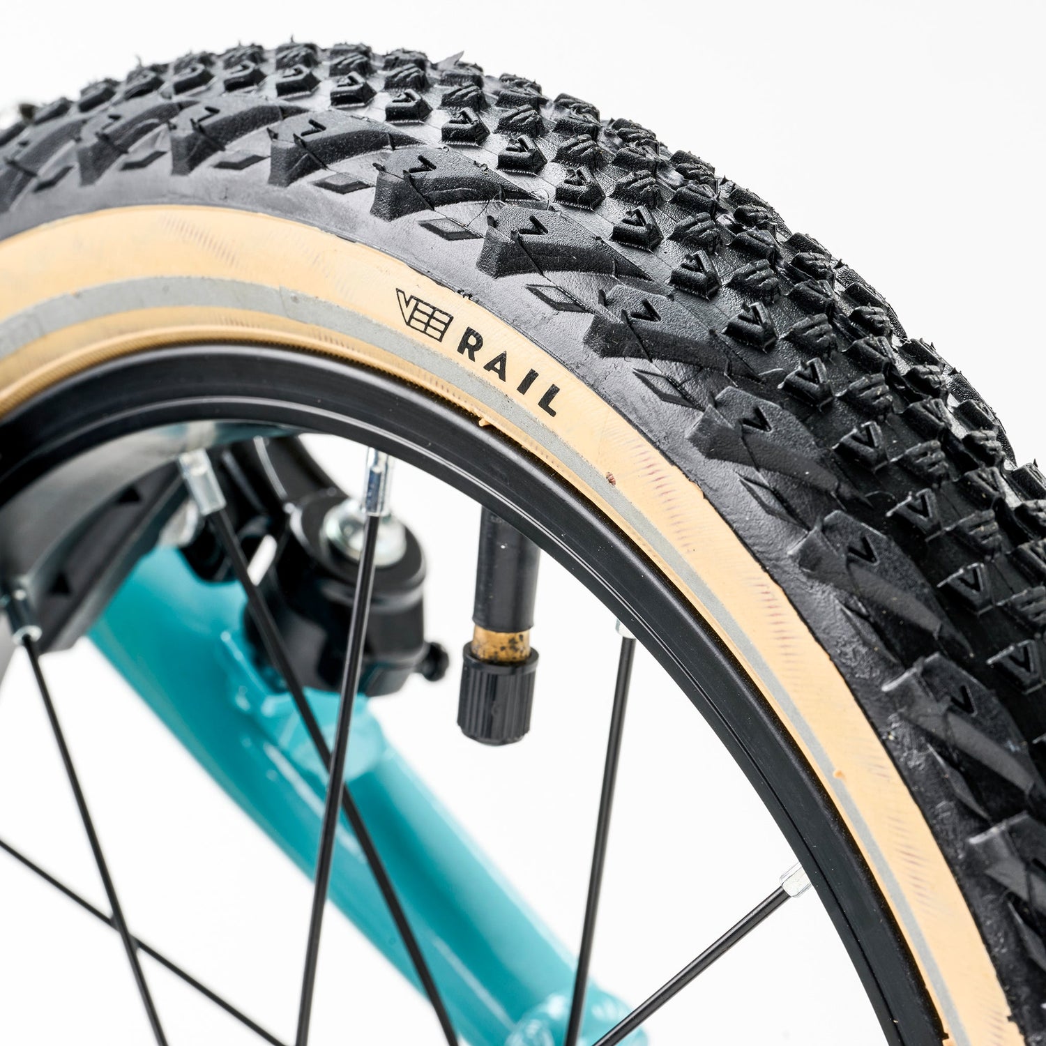 ACADEMY Grade 4 20" Ocean (2026)