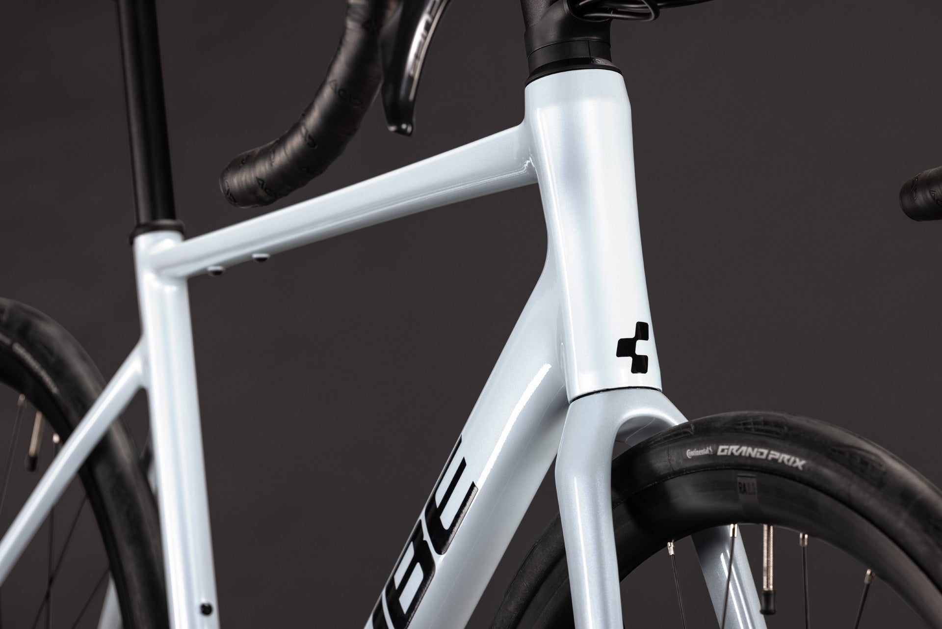 Cube Attain Race  glacier´n´black (2027)