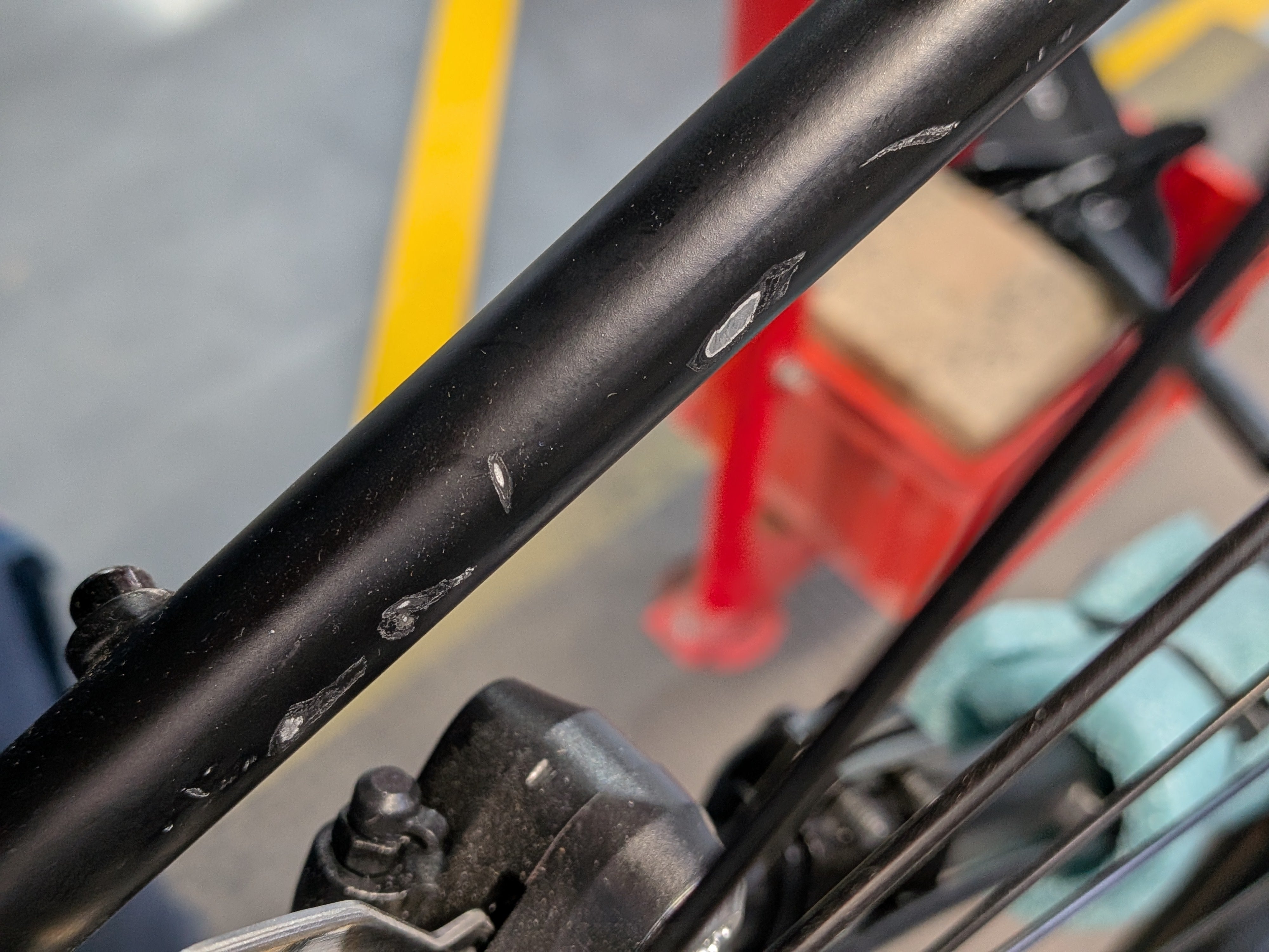 B-Ware: Serious Gravix Pro 1 schwarz matt (2027)