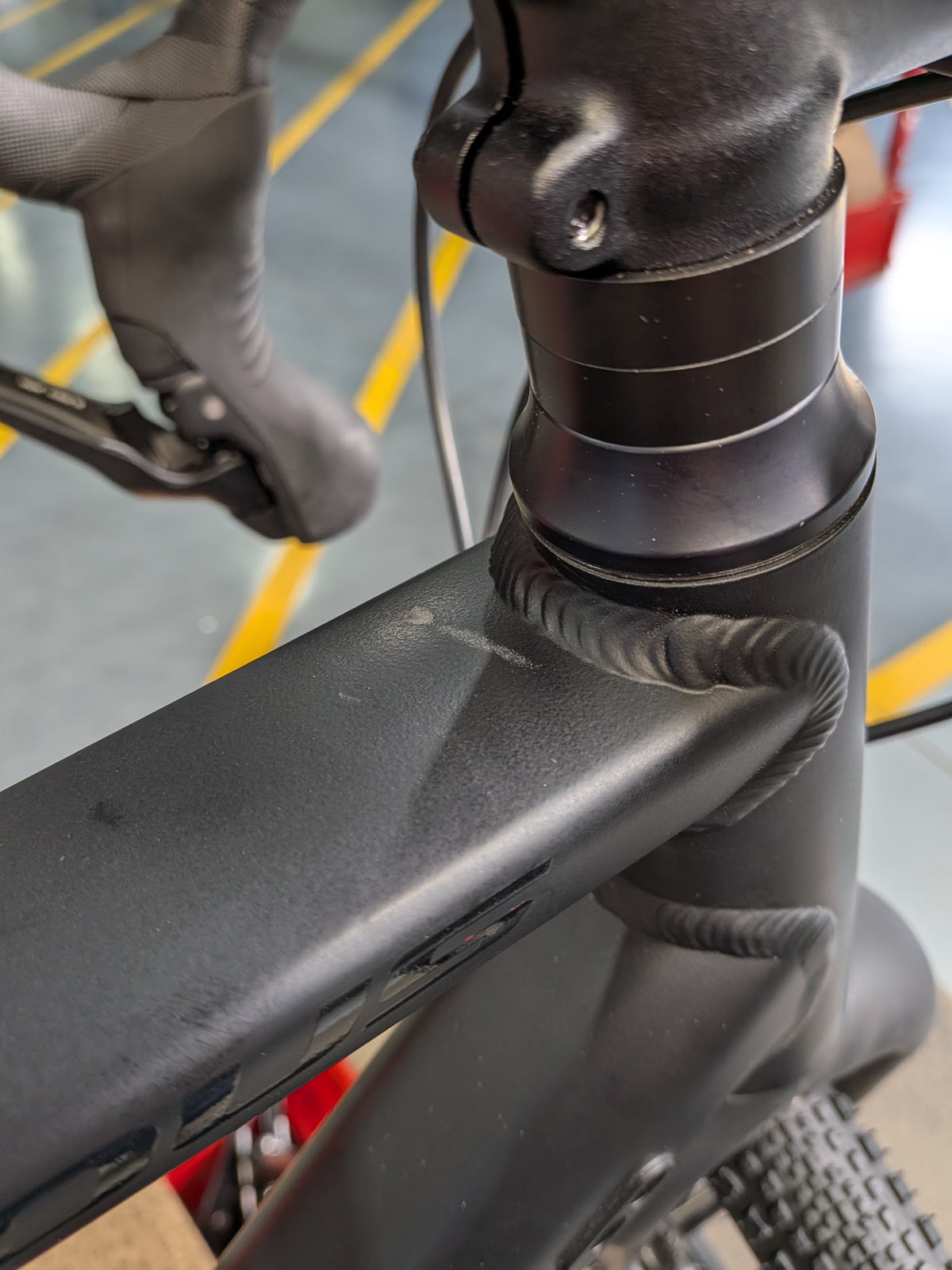 B-Ware: Serious Gravix Pro 1 schwarz matt (2027)