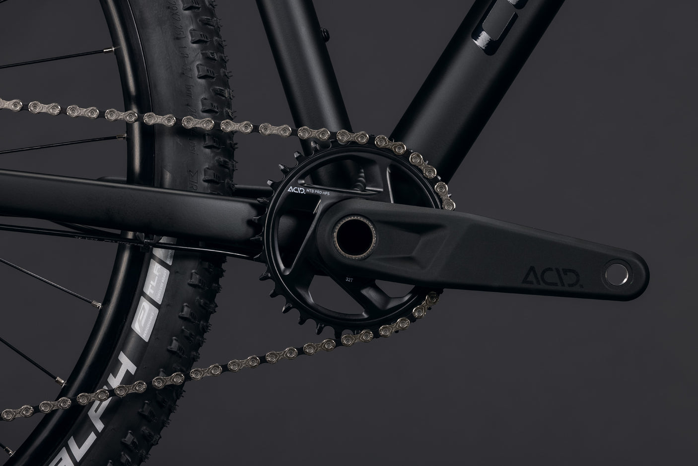 Cube Aim SLT  soot´n´black (2027)