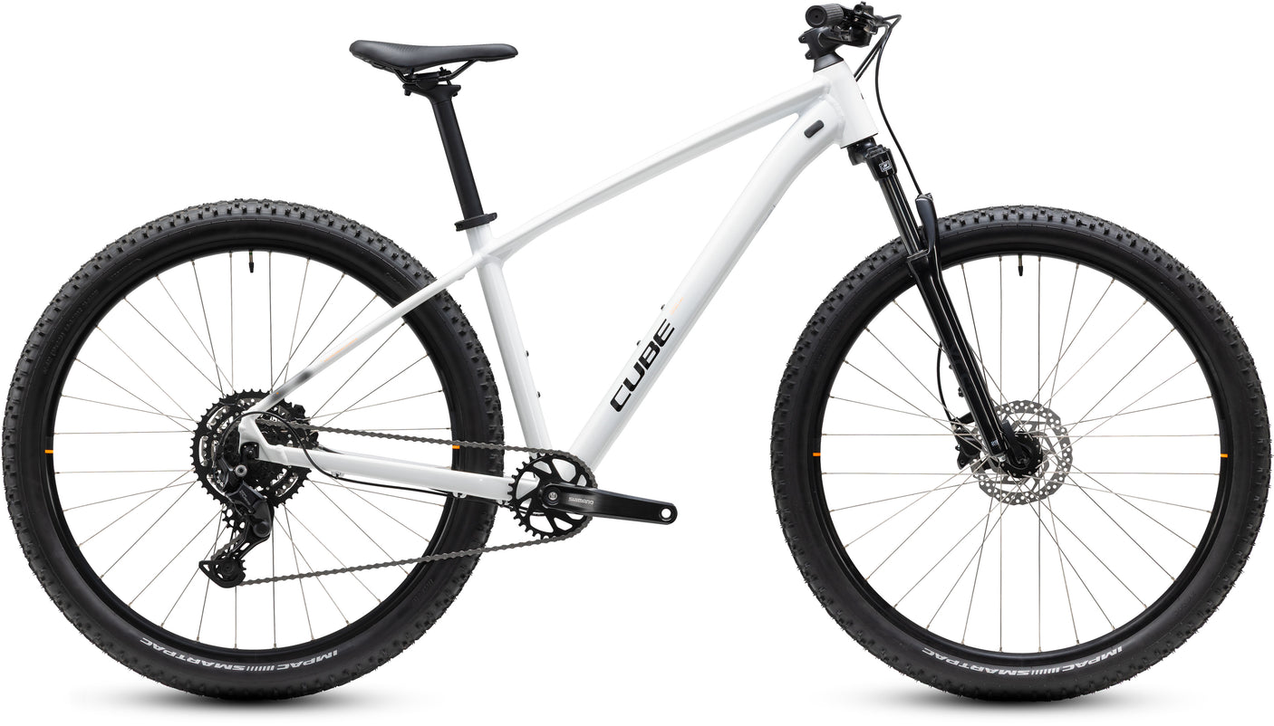 Cube Aim ONE  metallicwhite´n´black (2027)