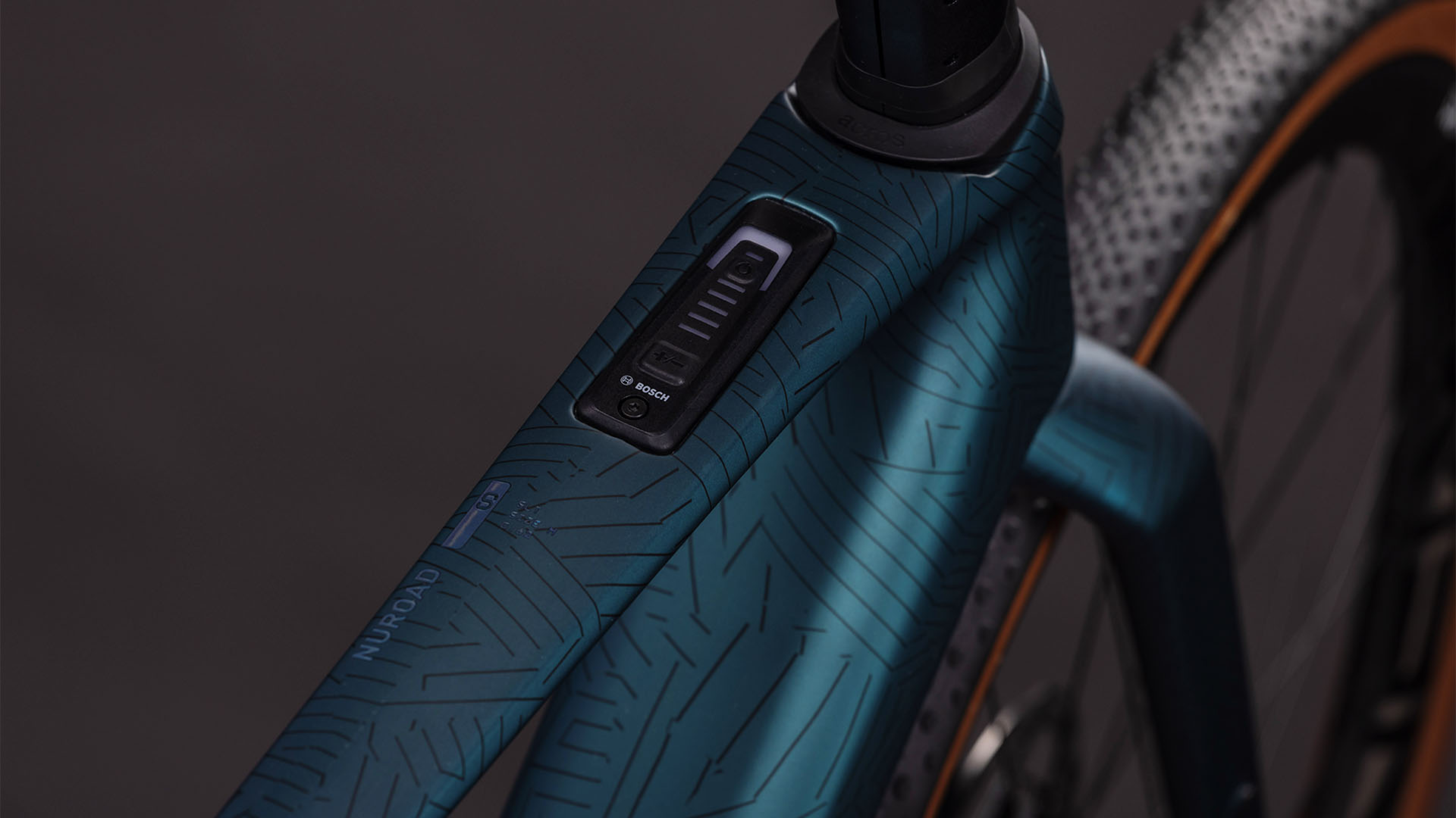 Cube Nuroad Hybrid C:62 SLT 400X royalgreen´n´crisscross (2026)