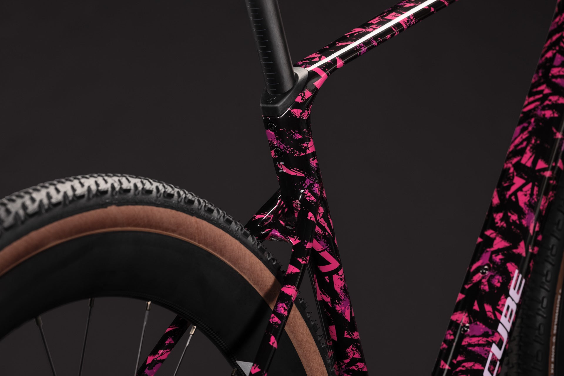 Cube Nuroad C:62 SLX  pinkaction´n´black (2027)