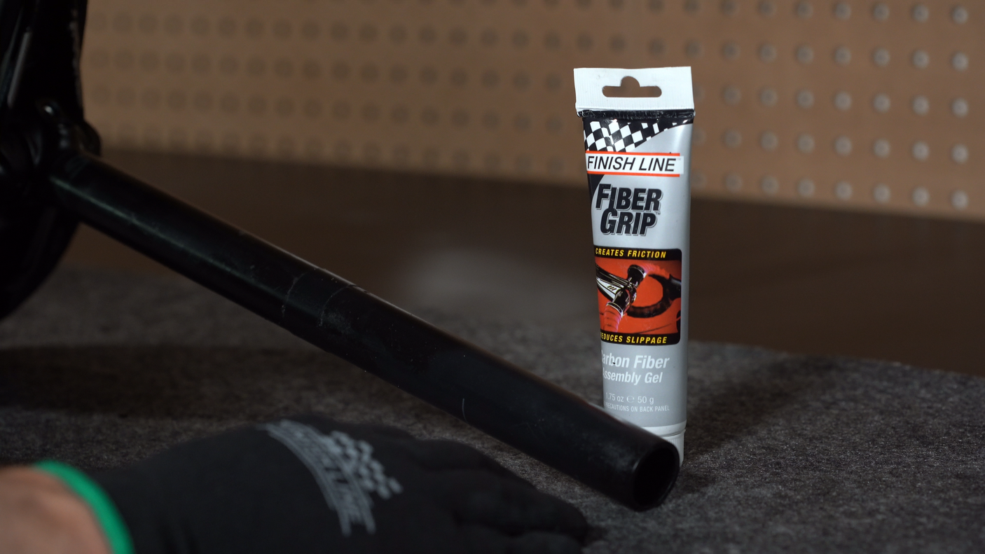 Finish Line Karbon Montage-Gel 50g Tube