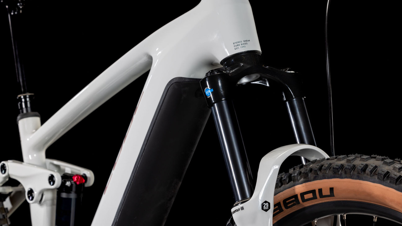 Cube Stereo Hybrid ONE44 Pro 800  Diamant 800 cotton´n´switch