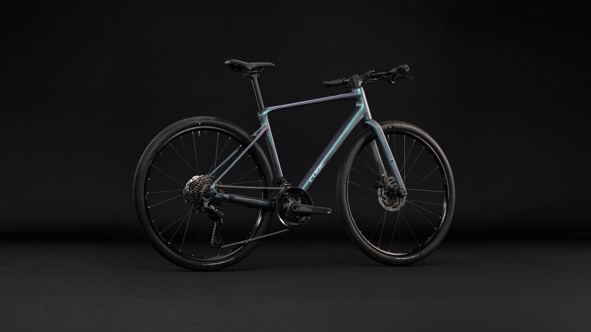Cube Nulane Race  smaragdgrey´n´prizm (2027)