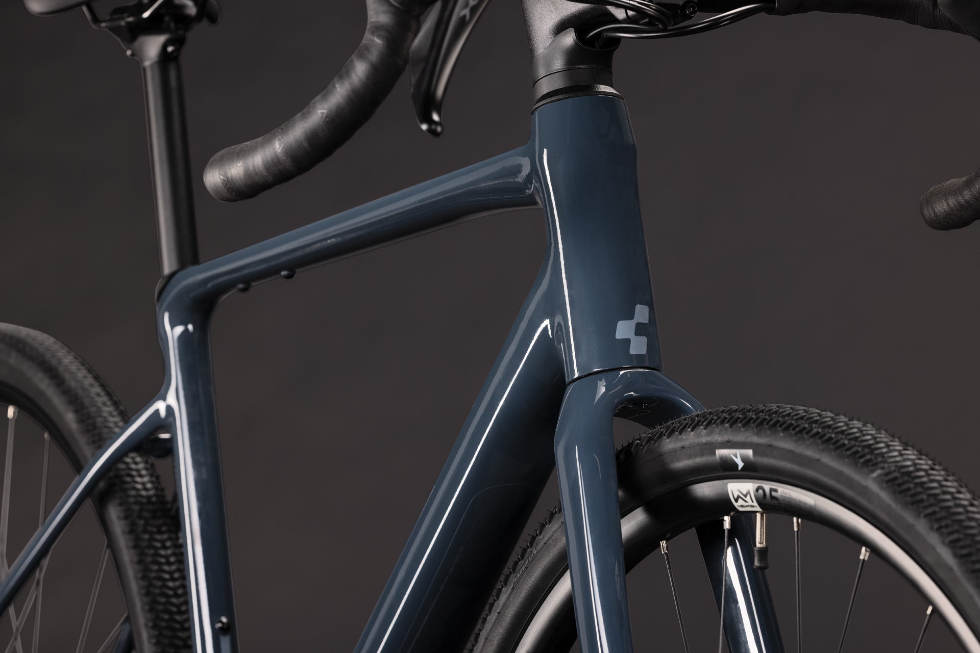 Cube Nuroad Race  inkgrey´n´grey (2027)
