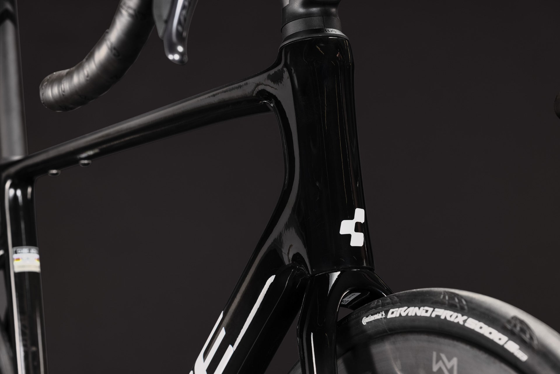 Cube Attain C:62 SLT  carbon´n´white (2027)
