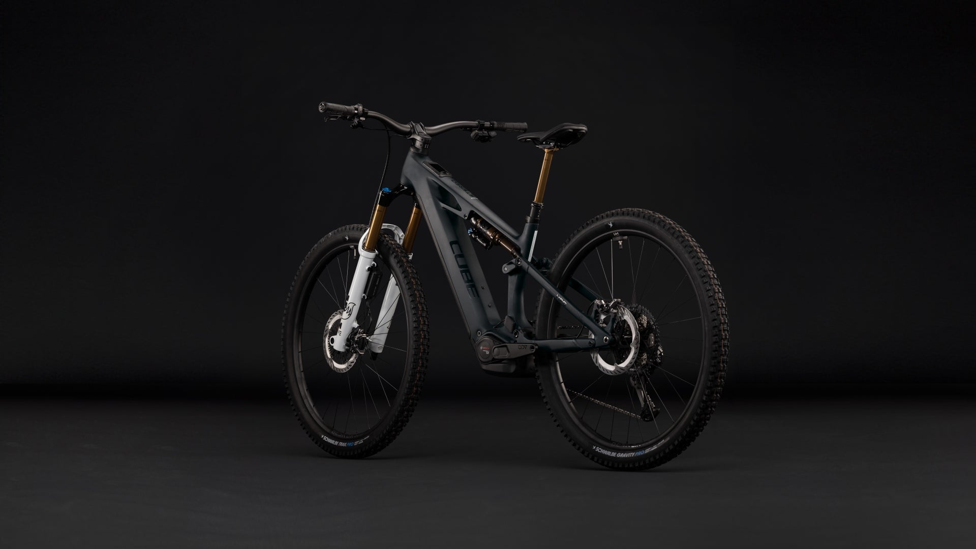 Cube Stereo Hybrid ONE44 HPC AT 800  carbon´n´white (2027)