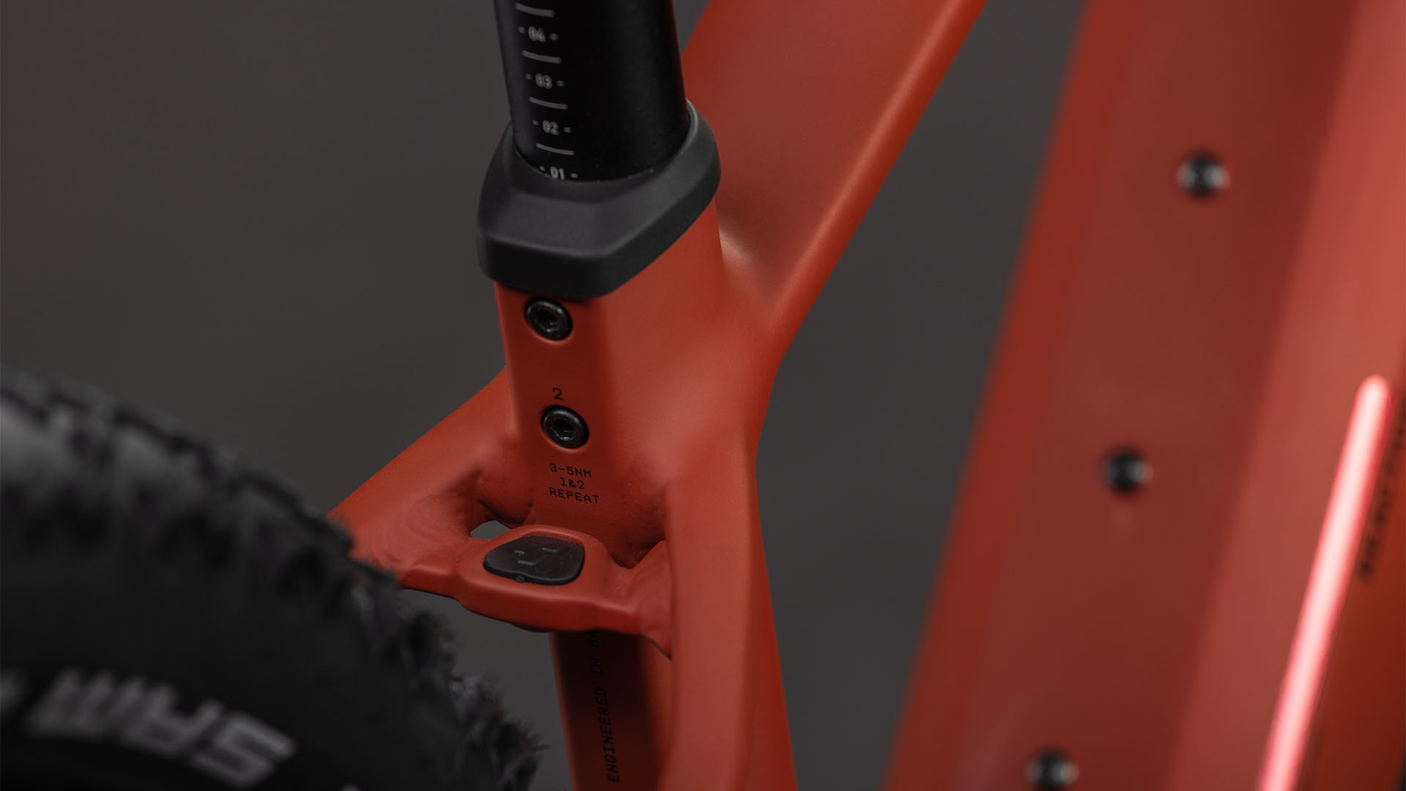 Cube Reaction Hybrid Race 800 Diamant 800 amber´n´black (2026)