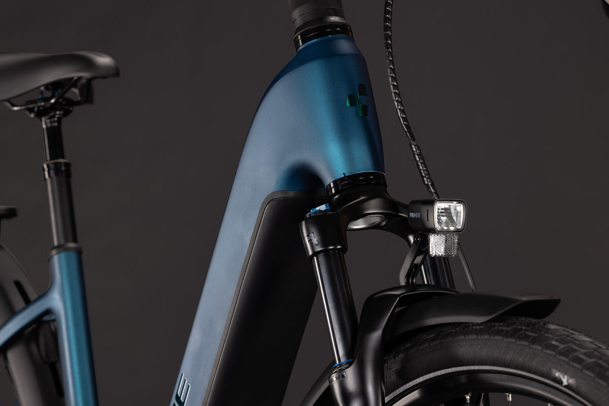 Cube Touring Hybrid Pro 800 Easy Entry electricblue´n´prizm (2027)