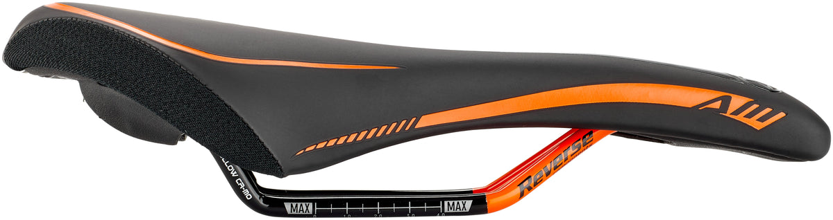 mtb sattel orange Reverse AM Ergo schwarz/orange Farbe:Schwarz Feinstruktur matt (RAL9005) Watch Top Gear Season 12