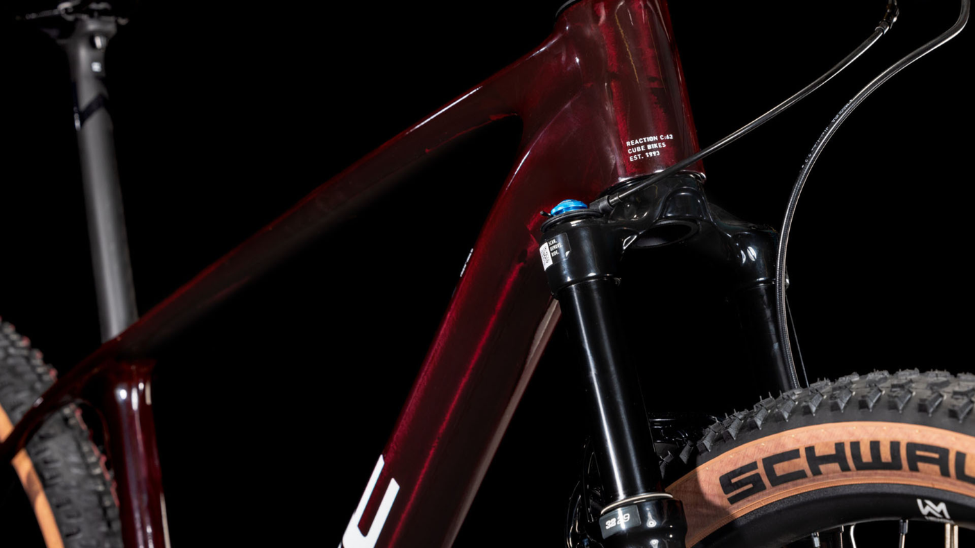 Cube Reaction C:62 SLX  Diamant liquidred´n´white